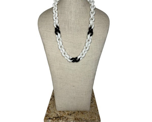 Black And White Chunky Chain Necklace - 25in