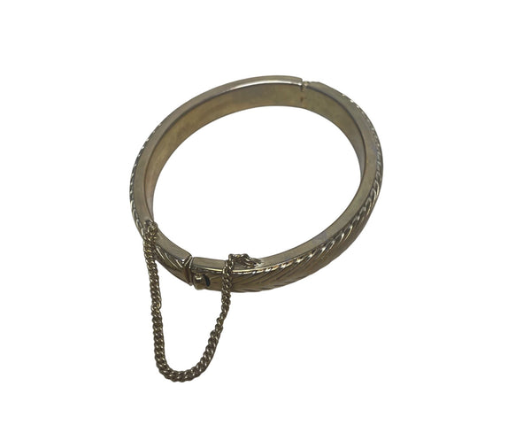 Vintage Gold-Tone Hinged Bangle Bracelet With Safety Chain Textured Design Elegant Style