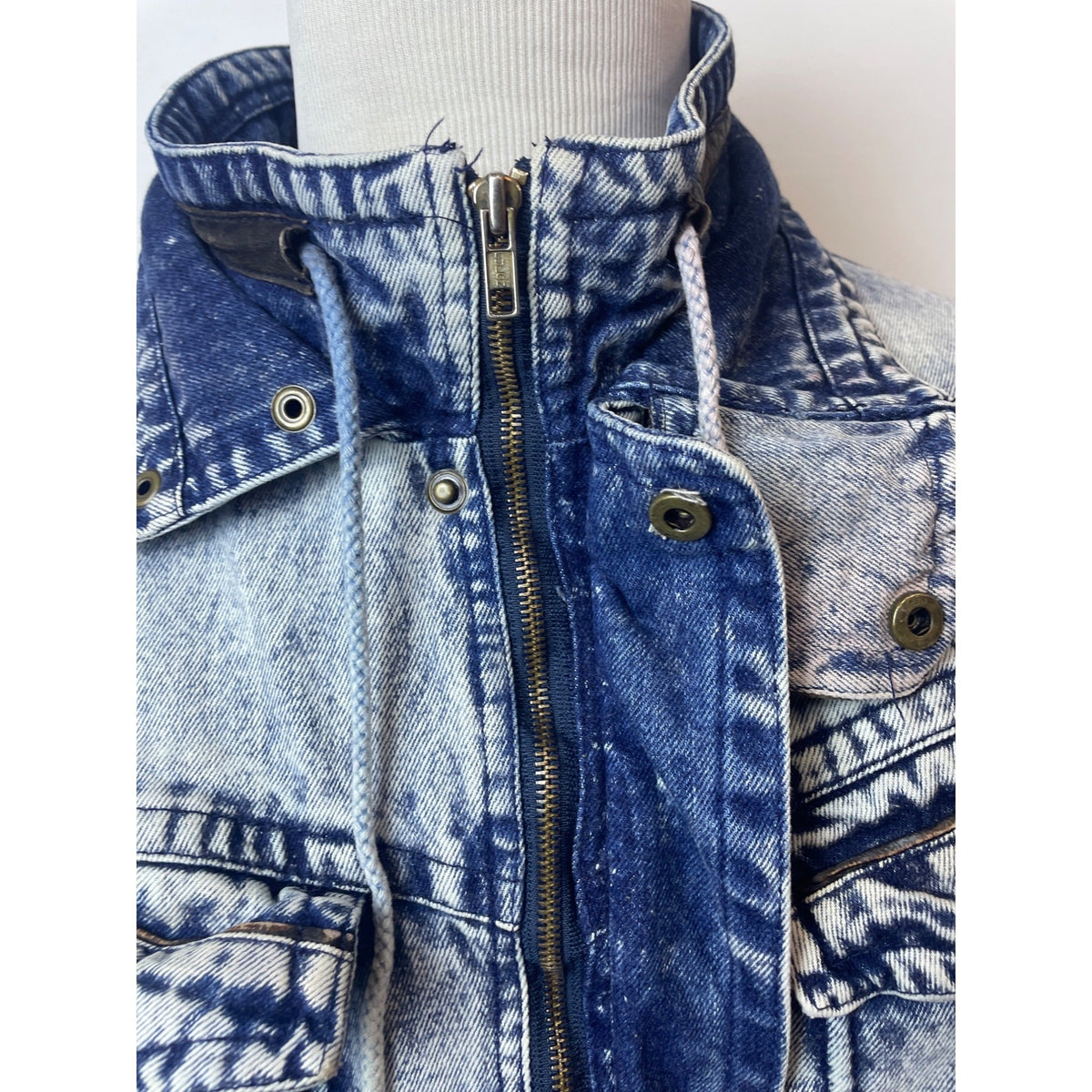 Vintage John Weitz Men's Blue Acid Wash Retro 90's Denim Jacket Sz L