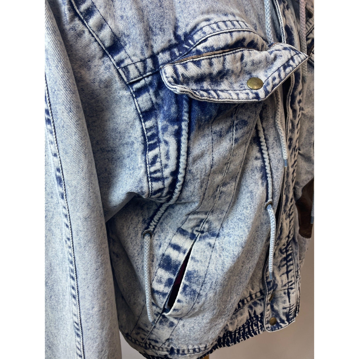 Vintage John Weitz Men's Blue Acid Wash Retro 90's Denim Jacket Sz L