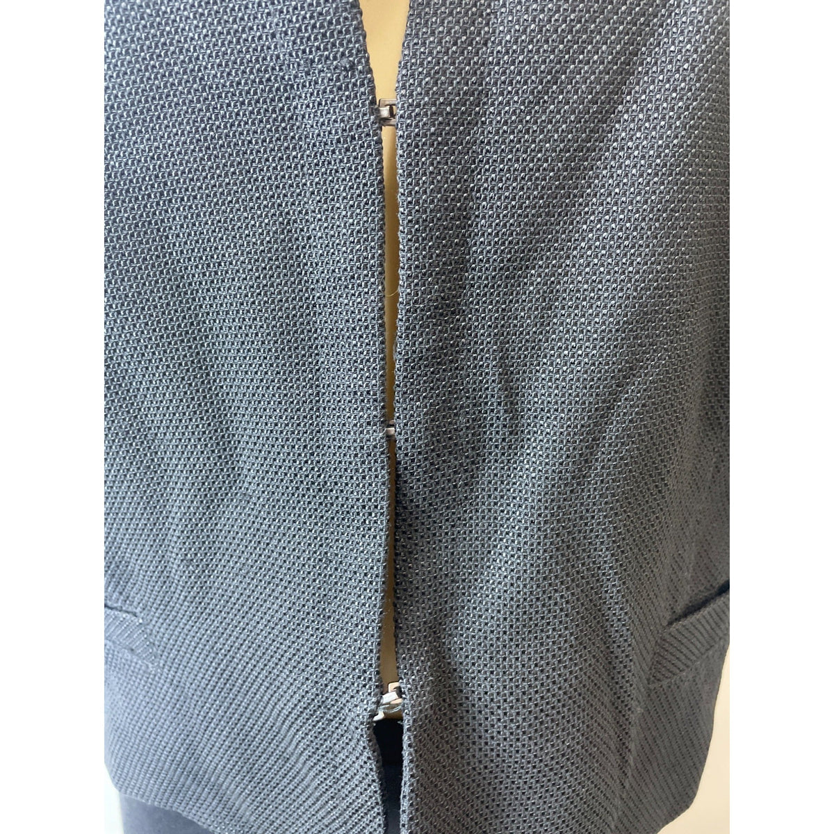 Amanda Wakeley Women's 1/4 Sleeve Round Neck Black Blazer Sz 10