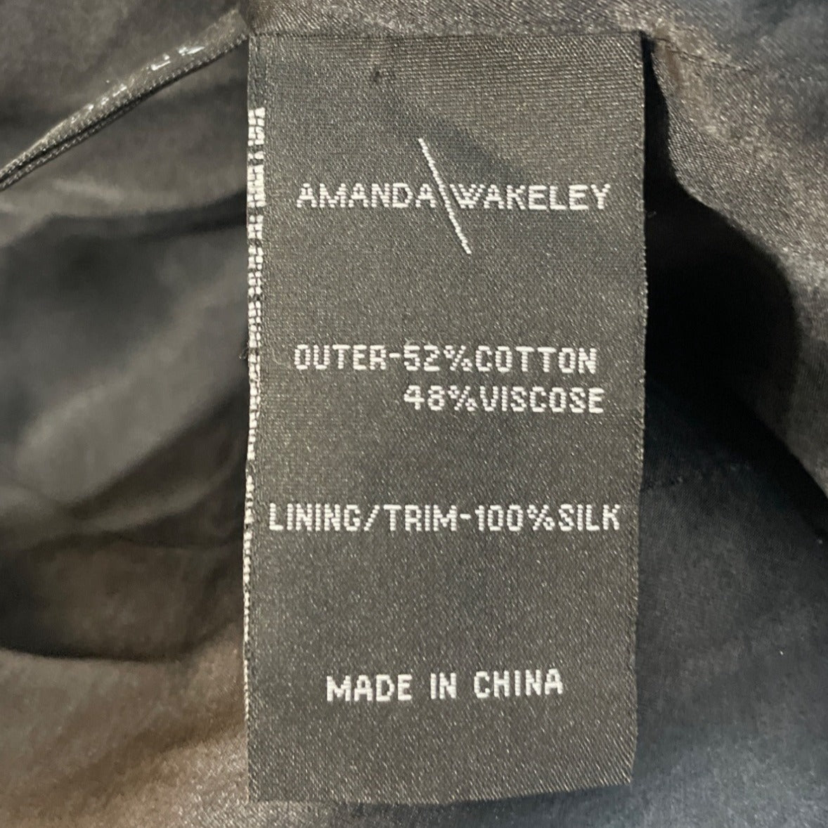 Amanda Wakeley Women's 1/4 Sleeve Round Neck Black Blazer Sz 10