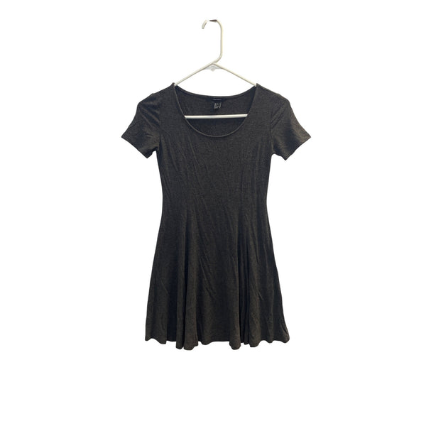 Forever 21 Womens Dark Gray Short Sleeve Skater Dress Size Small Rayon Blend