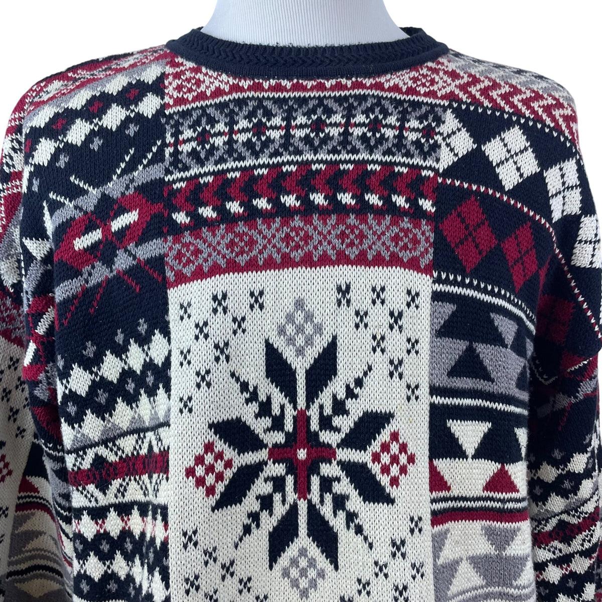 Vintage Woods & Gray Men’s Red/Black Snowflake Knit Sweater Coziest Fit Size 2X