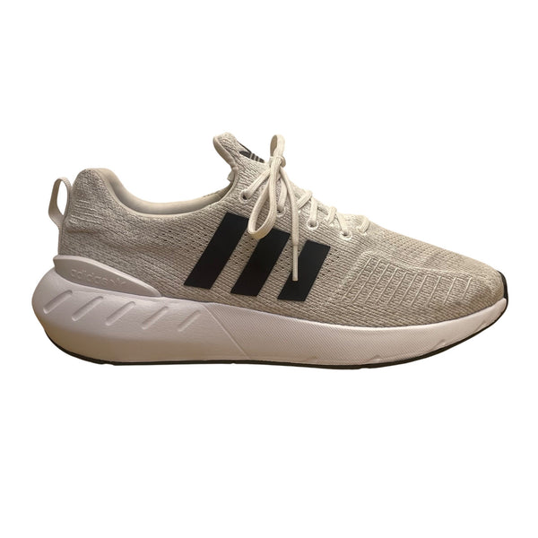 Adidas Men’s Grey & White Knit Lace-Up Swift Run 22’ Running Shoes Size 9.5