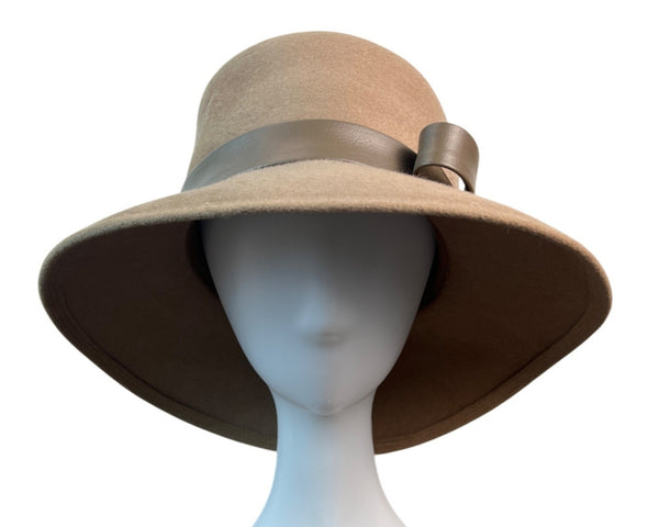 Vintage Fan Fields Felis Women's Brown Bucket Hat bith Bow Accent - One Size