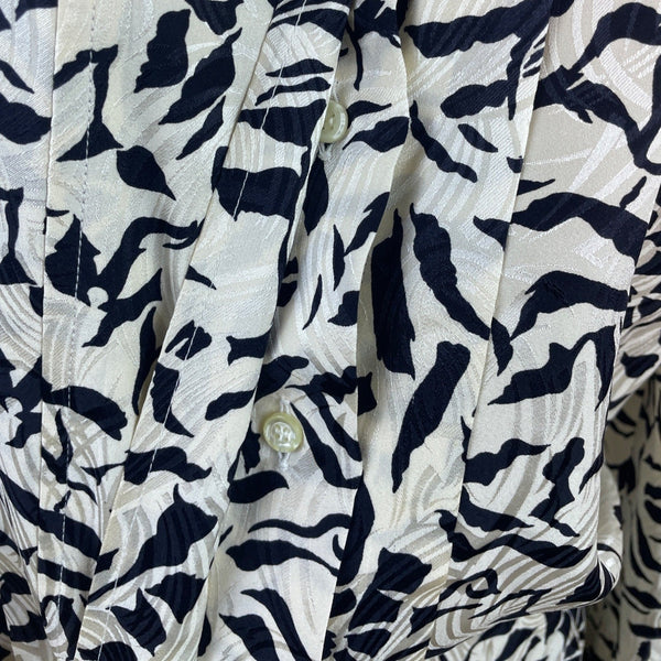 Vintage Fit-Yuel Women’s Black & White Abstract Print Long Sleeve Blouse