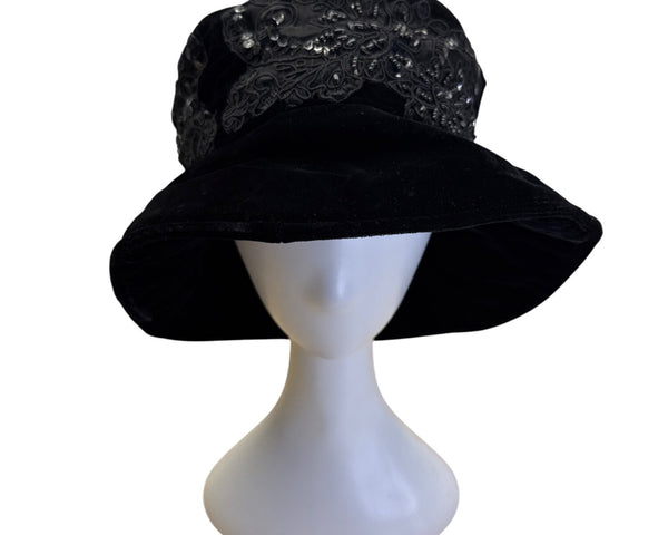 Black Velvet Bucket Hat With Decorative Lace & Beading Design For Women