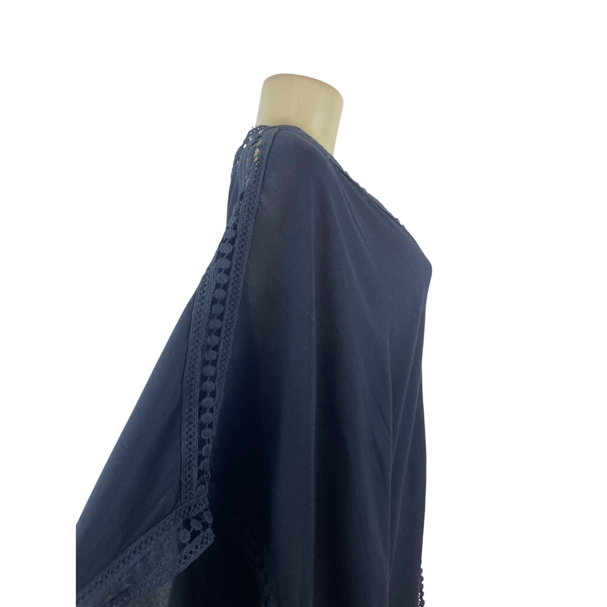 Tommy Bahama Black Poncho With Crochet Trim Size S/P