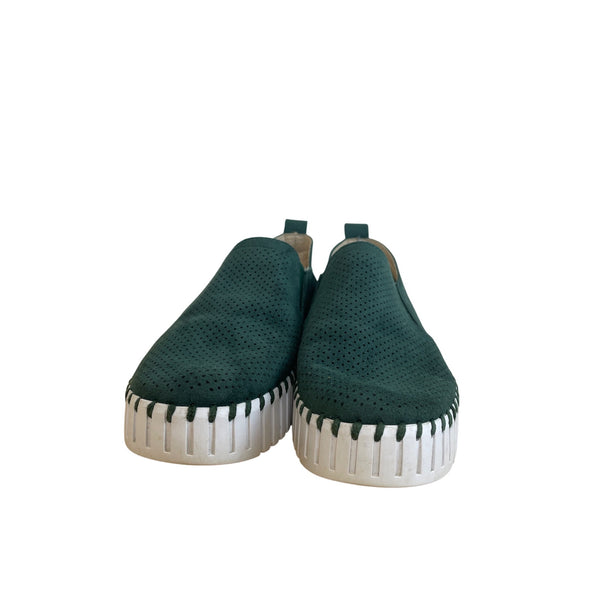 Ilse Jacobsen Womens Green Suede Perforated Slip-On Shoes Size 38 Comfortable Casual