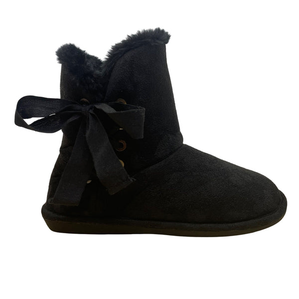 Steve Madden Women’s Black Fabric With Ribbon Tie Mountain Booties Size 7-New