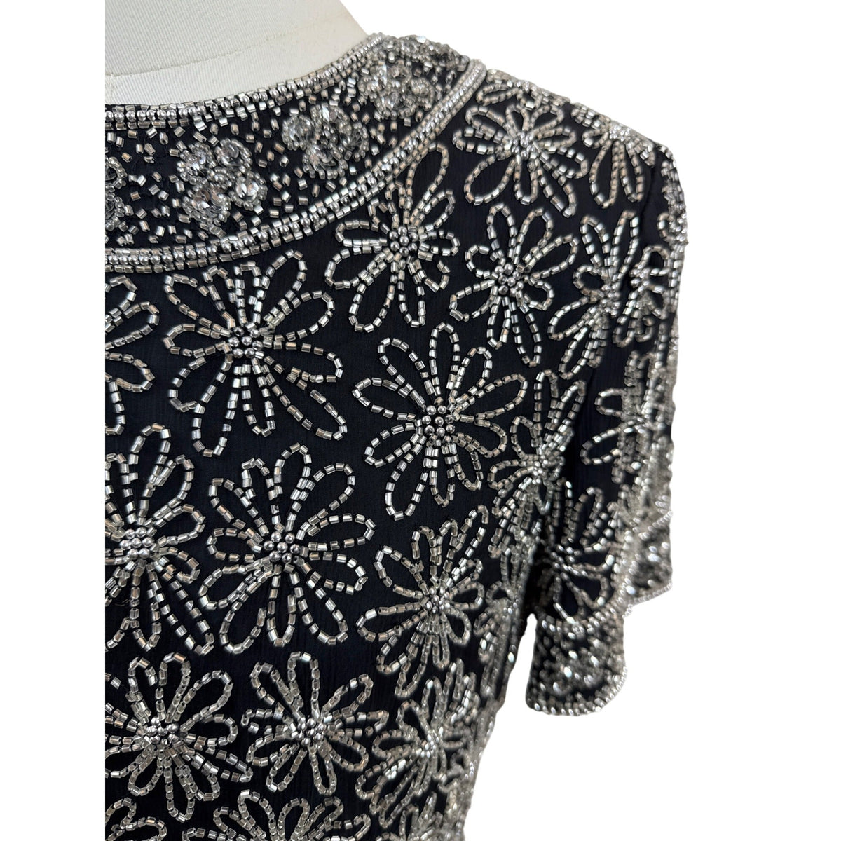 Papell Boutique Evening Black & Silver Beaded Silk Top Short Sleeve Floral Sz S