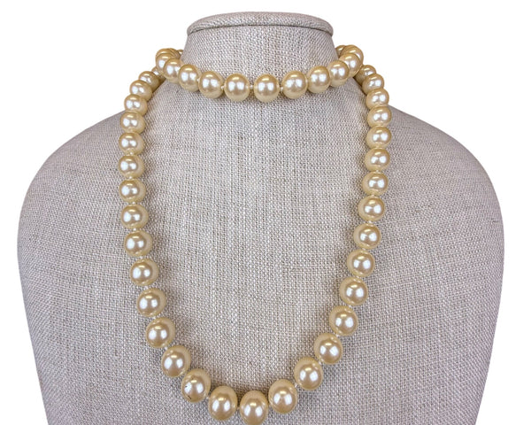 Monet Women Gold Tone Faux Pearl Necklace Vintage Classic 36 Inches Long Jewelry