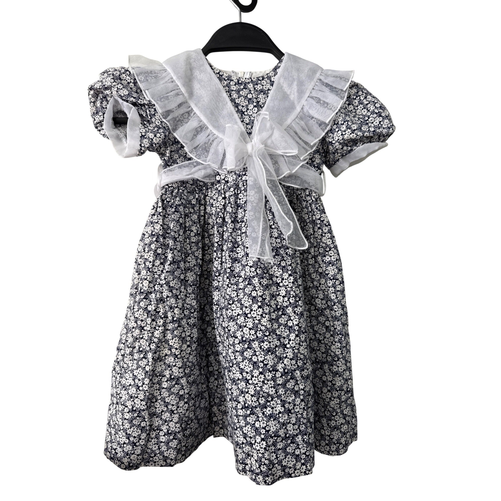 Sylvia Whyte For Bloomingdales Girls Black & White Floral Cotton Dress – Picky Thrifter