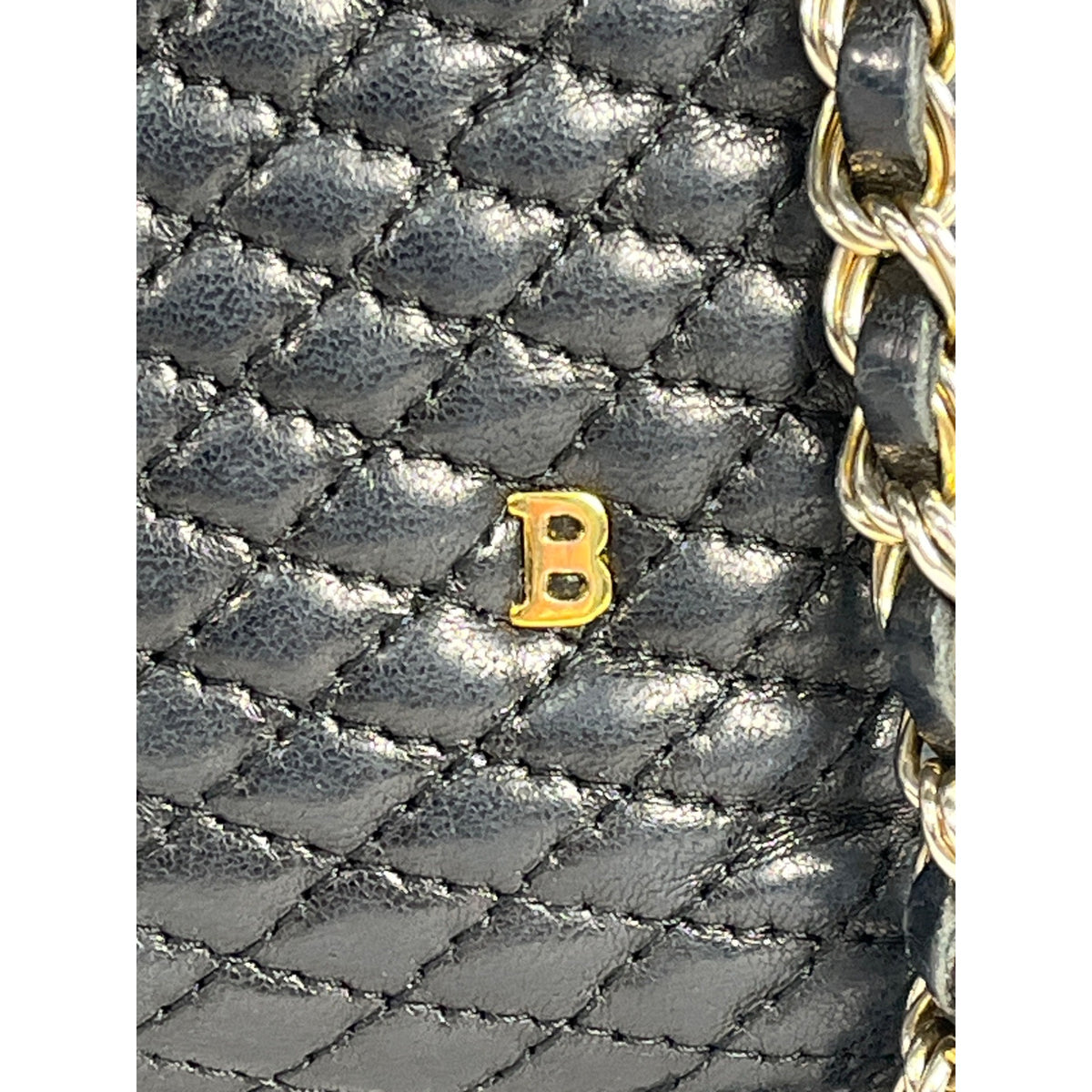 Vintage Bally Women's Dark Blue Quilted Leather Chained Strap Shoulder Bag Sz M