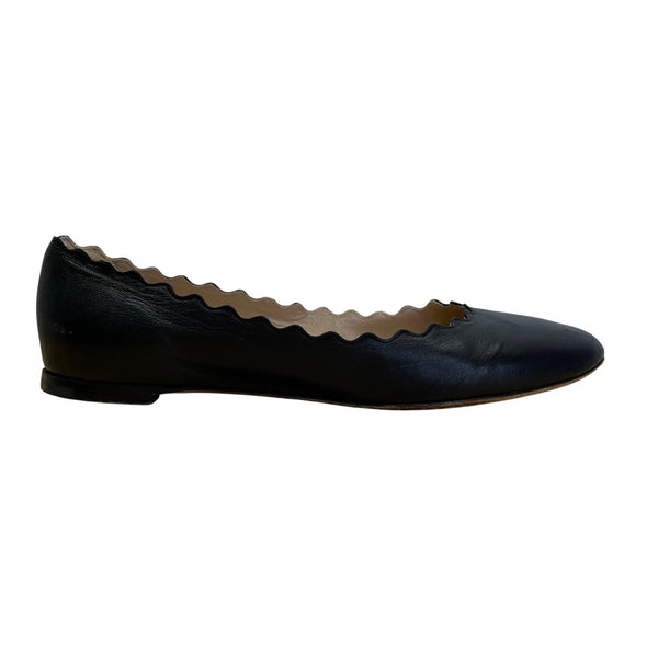 Chloé Women’s Black Scalloped Leather Ballet Flats Size 7US