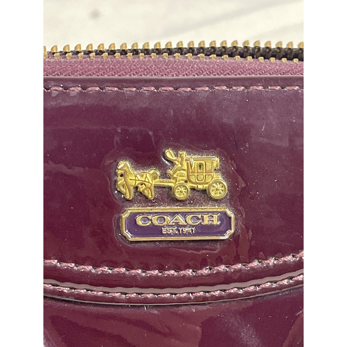 Vintage Coach Women Glossy Plum Burgundy Logo Art Leather Wallet Size S