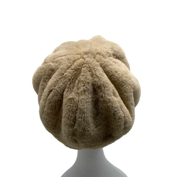 Vintage Inspired Fur Beige Newsboy Cap With Black Faux Leather Brim