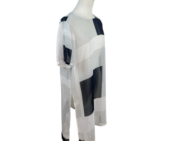 Vince Camuto Geometric Print Sheer Tunic Top White Black Short Sleeve Size L- New