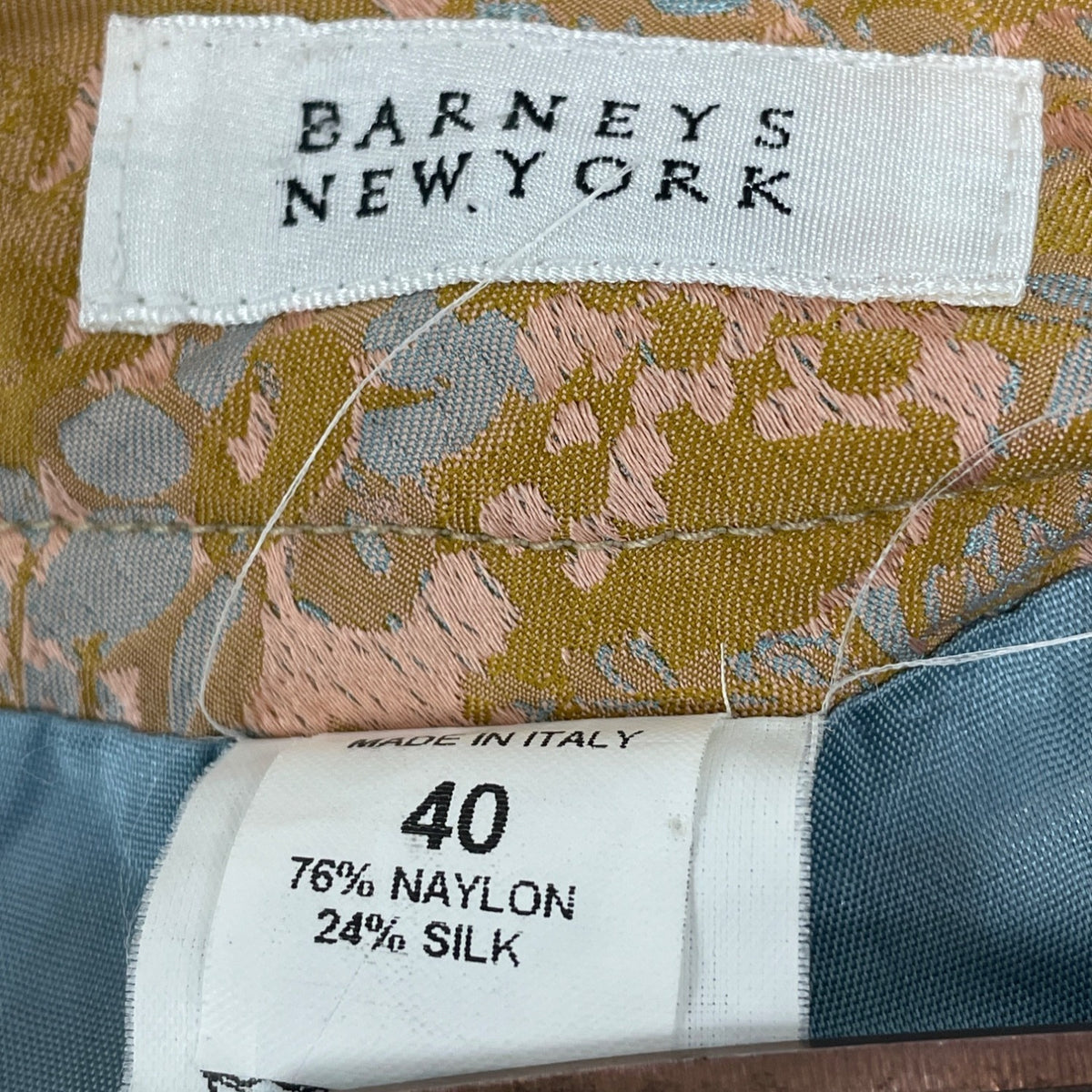 Barneys New York Brocade Gold & Blue Floral Skirt Back Zip Closure Size 40