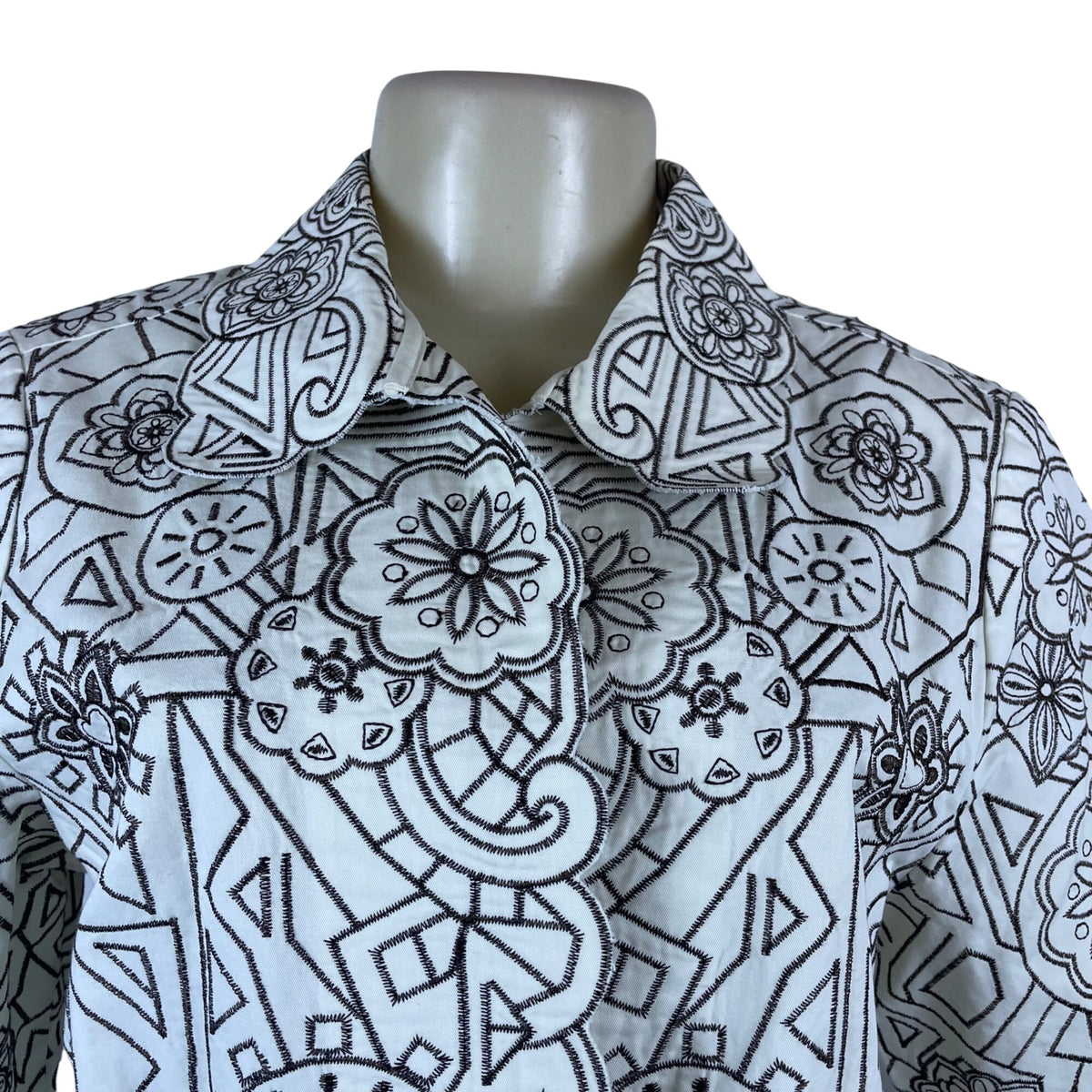 Draper’s & Damon’s Women’s White Black Cotton Floral Embroidered Jacket Sz L