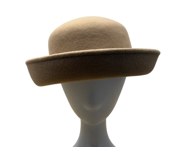 Vintage Women's Beige Sport Felt Bowler Hat One Size 22in Circumference