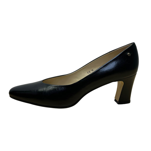 Etienne Aigner Women’s  Black Leather Taylor Design Classic Heels Size 8.5 M
