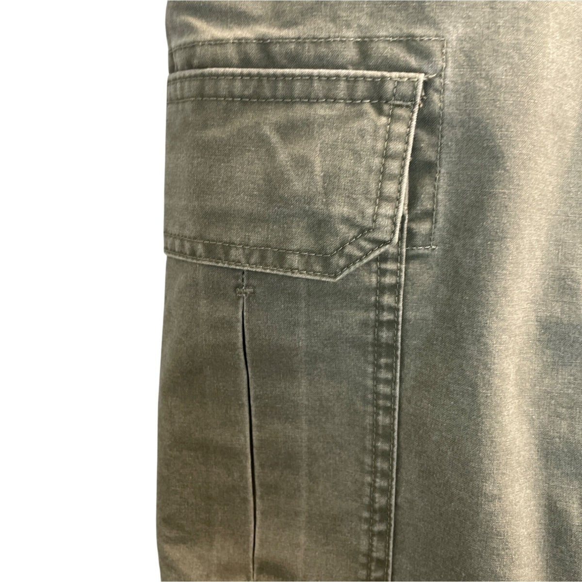 L.L.Bean Mens Dusty Olive Natural Fit Tropicweight Cargo Shorts Size 42 - New