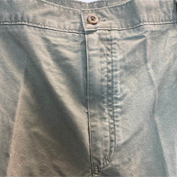 L.L.Bean Mens Dusty Olive Natural Fit Tropicweight Cargo Shorts Size 42 - New