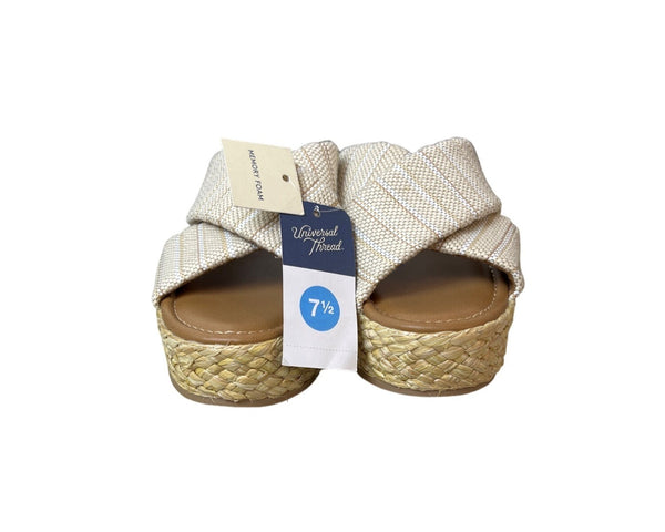 Universal Thread Women's Beige Platform Sandals Sz 7.5 - NWT