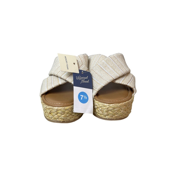 Universal Thread Women's Beige Platform Sandals Sz 7.5 - NWT