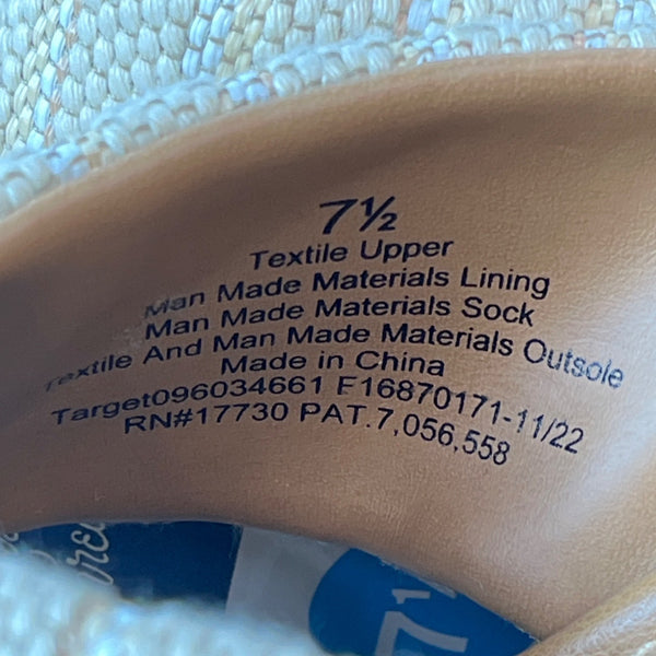 Universal Thread Women's Beige Platform Sandals Sz 7.5 - NWT