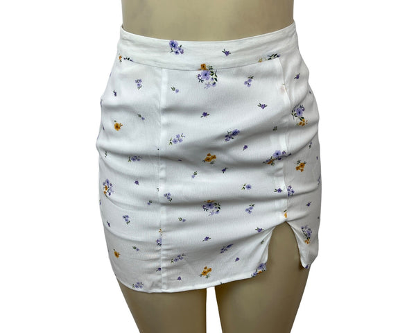 Forever 21 Women's White Floral Print Short Skirt Sz XS - New