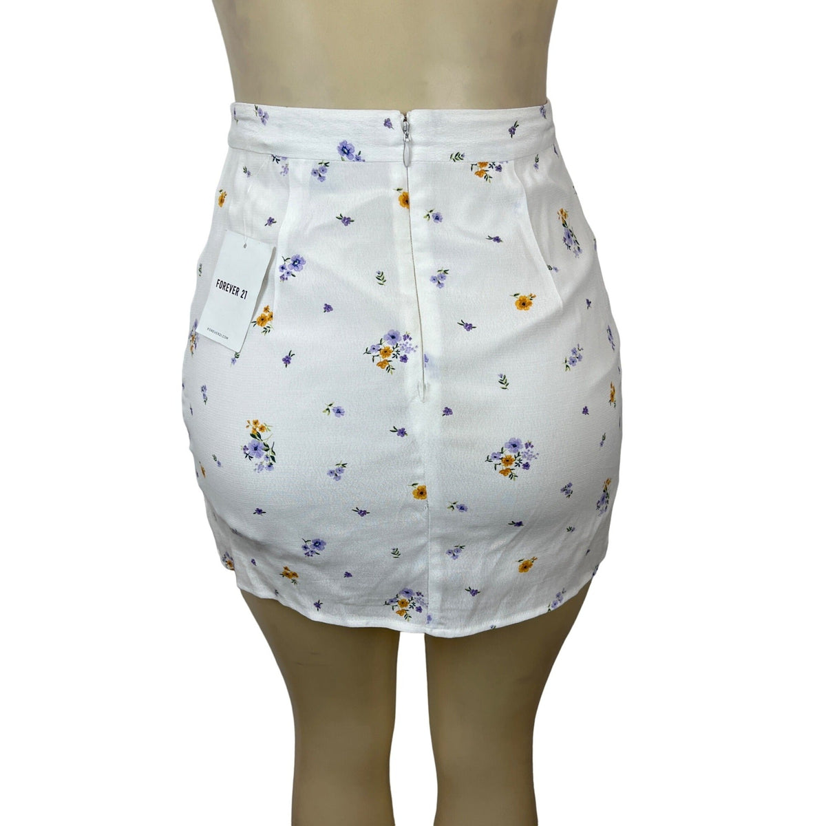 Forever 21 Women's White Floral Print Short Skirt Sz XS - New