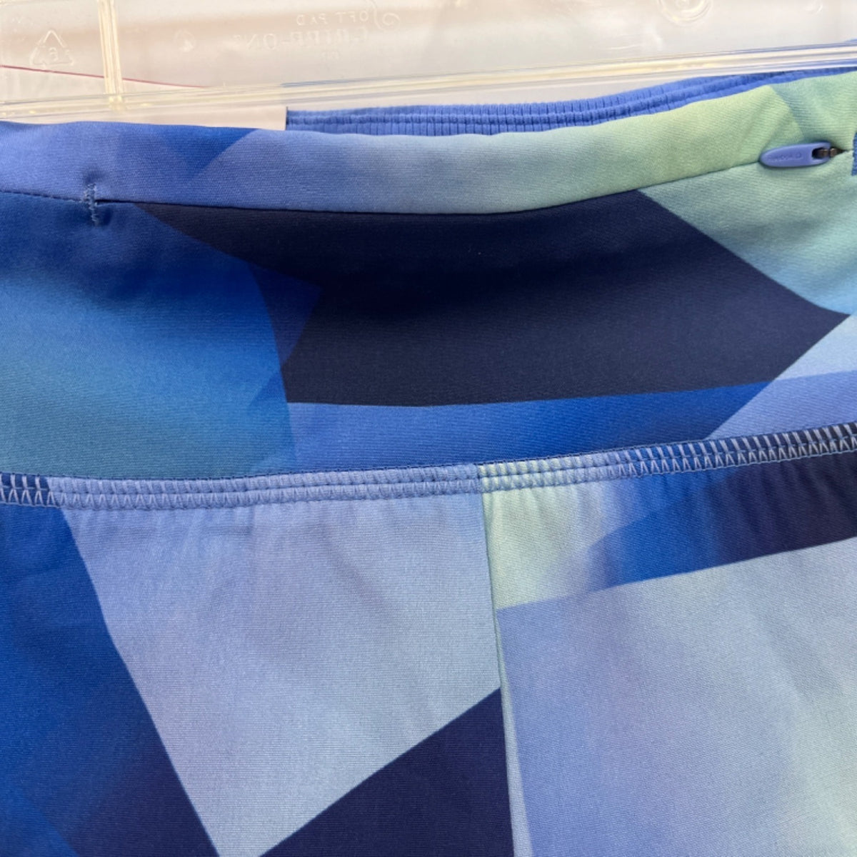 Reebok Women's Slim Fit Geometric Blue Pattern Shorts Size S