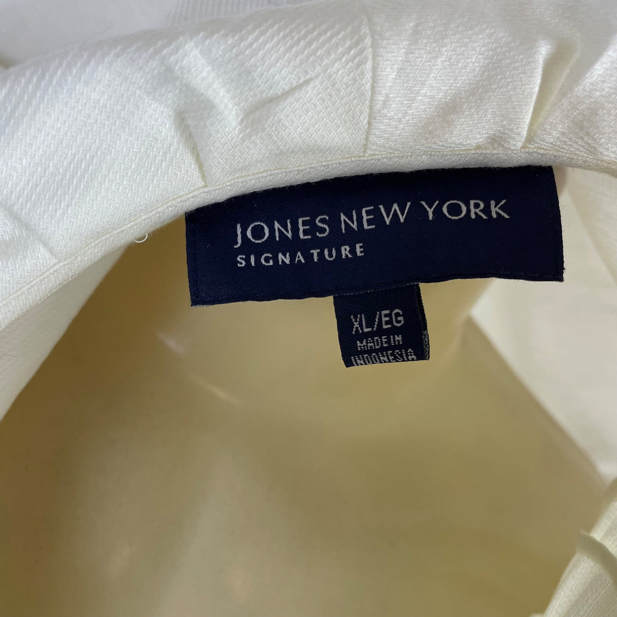 Jones York Signature Women's White Cotton Ruffled Button Up Blouse Size XL