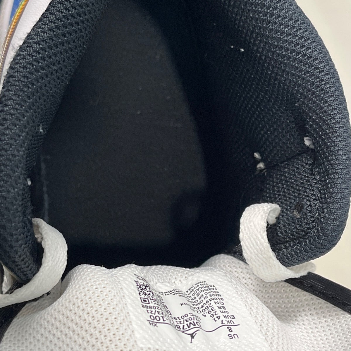 Nike Air Jordan 1 Mid Top Black and White Sz 8