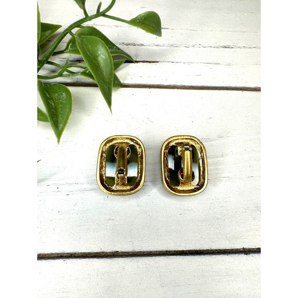 Vintage Gold Tone with Green Rock Clip On Earrings
