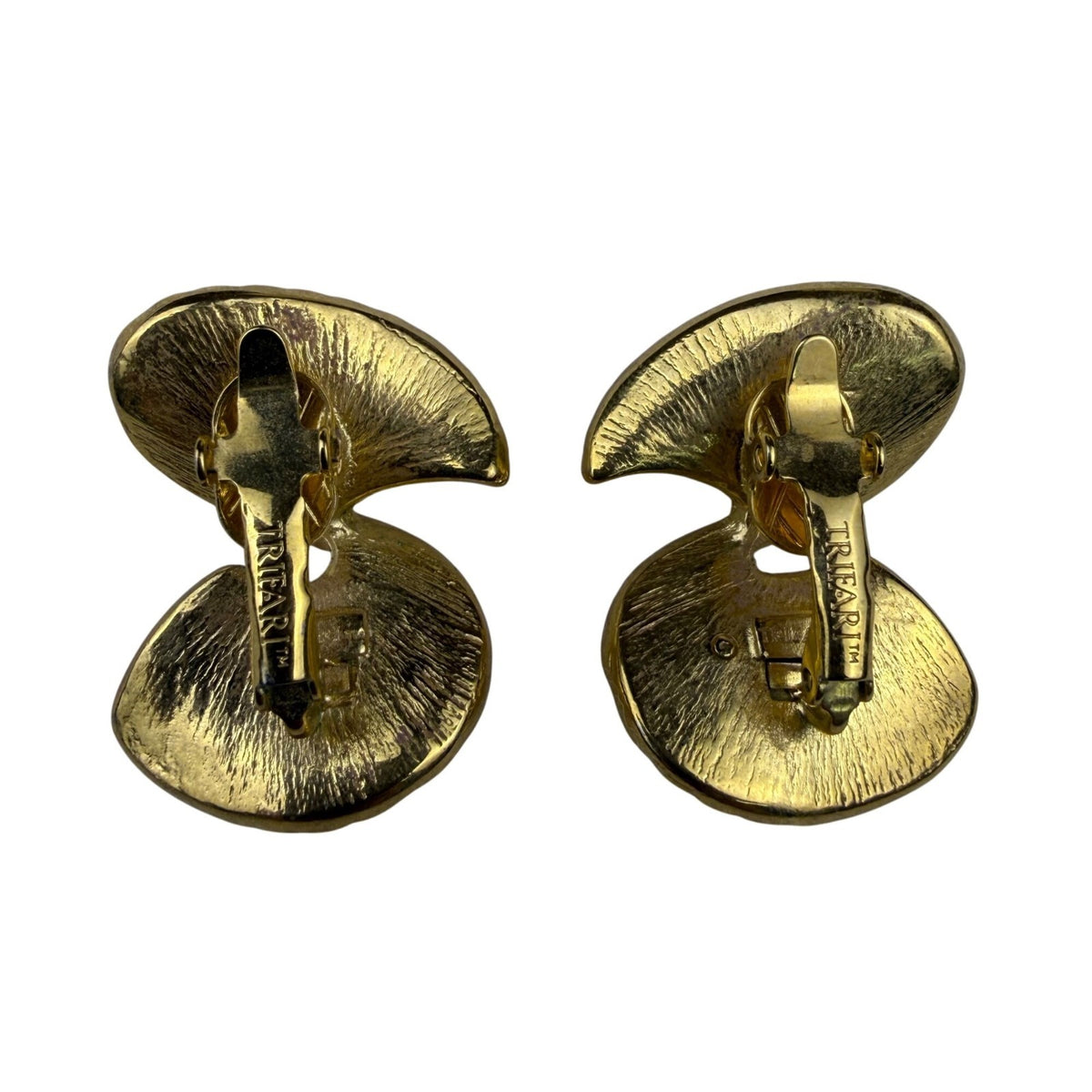 Trifari Womens Gold Tone Metal Clip-On Earrings Swirl Ribbed Vintage Retro Style