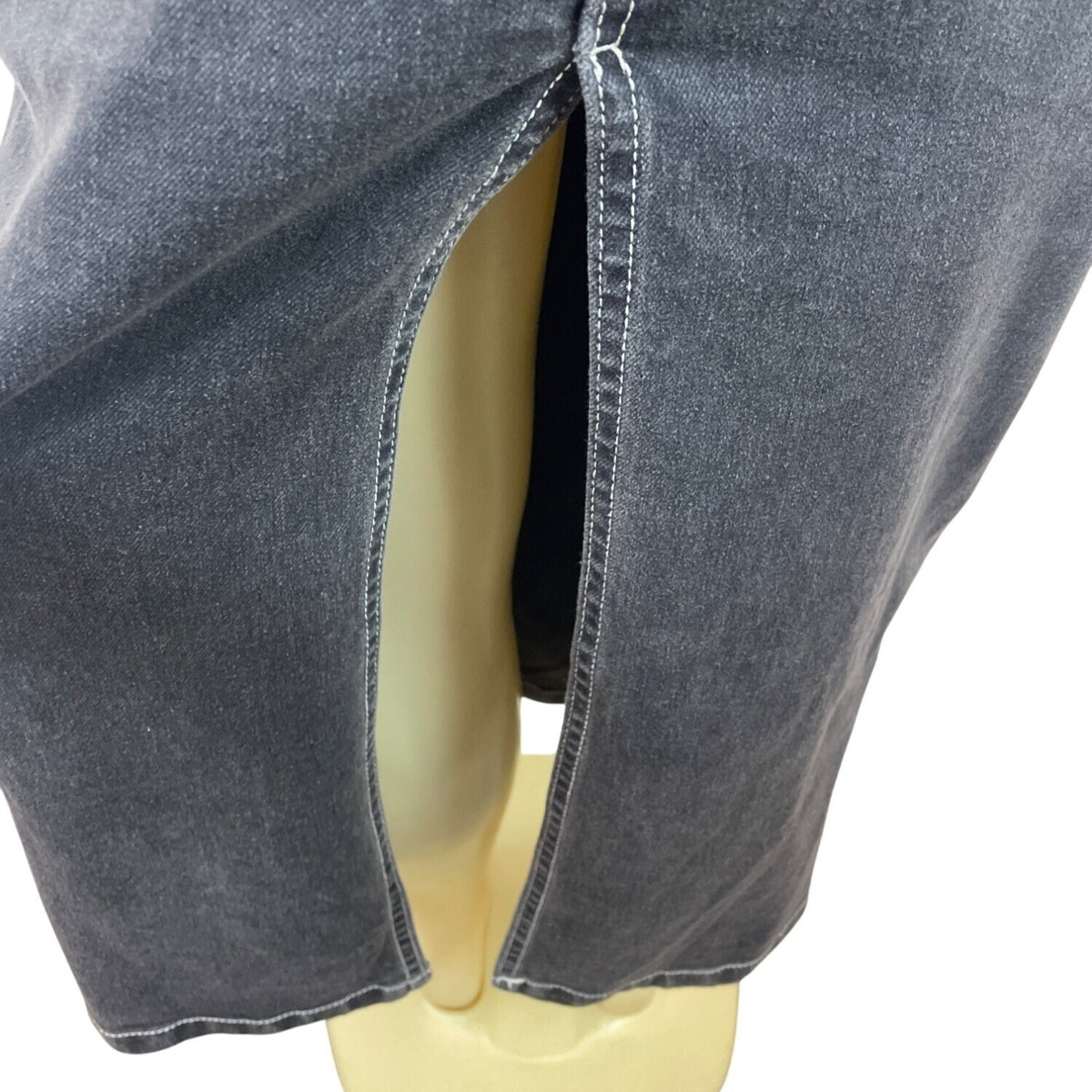 Love Fire High-Waisted Black Denim Pencil Skirt W/ Back Slit  Womens Sz 1 - New