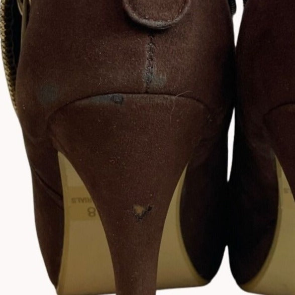 DbDk Fashion Women's Brown Suede Nicky Frances Heeled Booties Sz 8