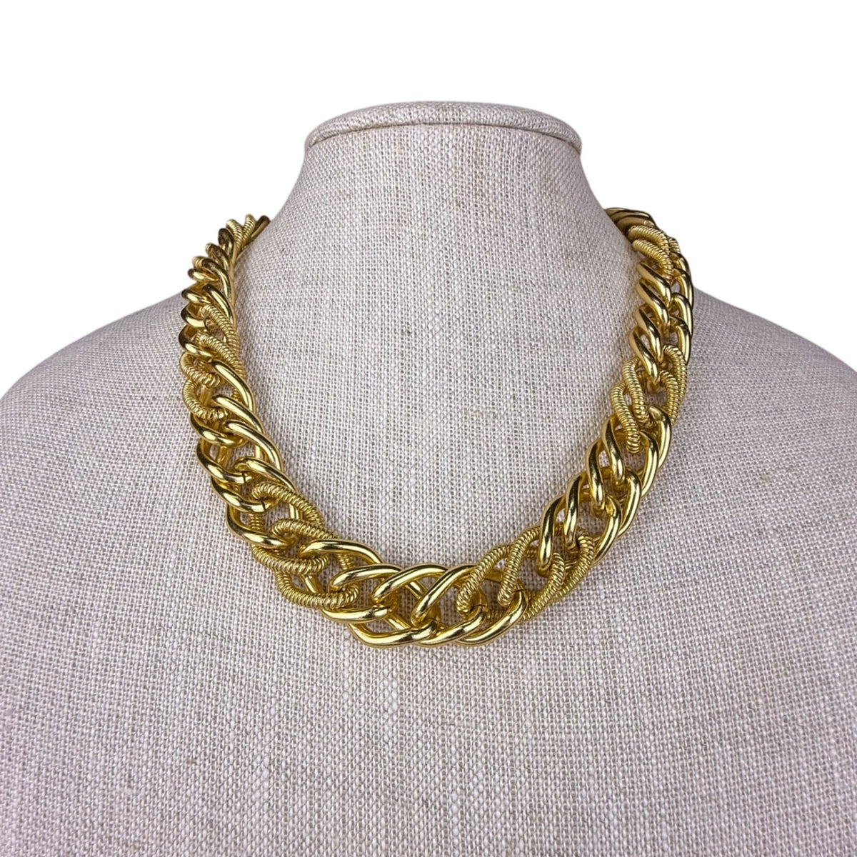Vintage  Gold Tone Chunky Statement Necklace For Women