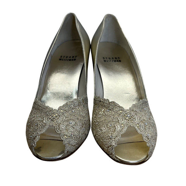 Stuart Weitzman Women’s Gold Chantilly Lace Chantelle Peep Toe Heels Size M6