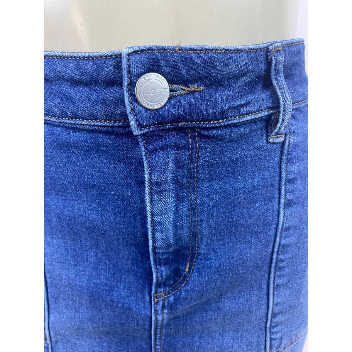 Loft Dark Blue Denim Pencil Skirt W/ Pockets Medium Wash High Waist Streth