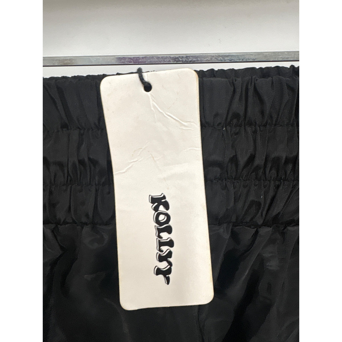 Kollyy Womens Black Satin Ruched Jogger Pants Elastic Waist Comfortable Fit Small NWT