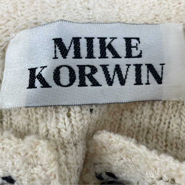 Mike Korwin Women’s Cream Jacket With Black & Gold Checkered Pattern Button