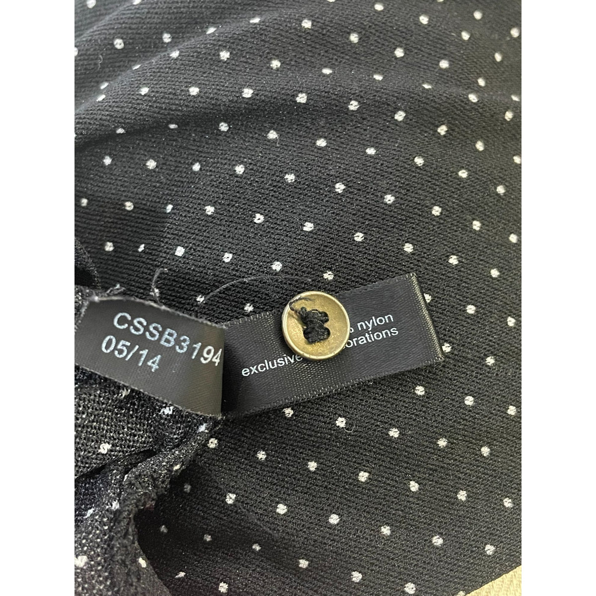 The Limited Womens Polka Dot Henley Blouse Button Detail 3/4 Sleeves Black & White Nylon Blend Size M New