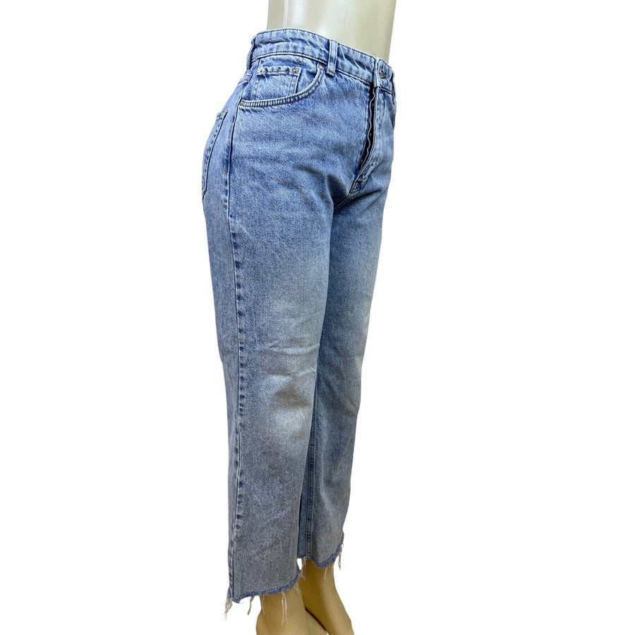 Zara Women's Blue Washed Denim High-Rise Crop Jeans With Frayed Hem Sz 6