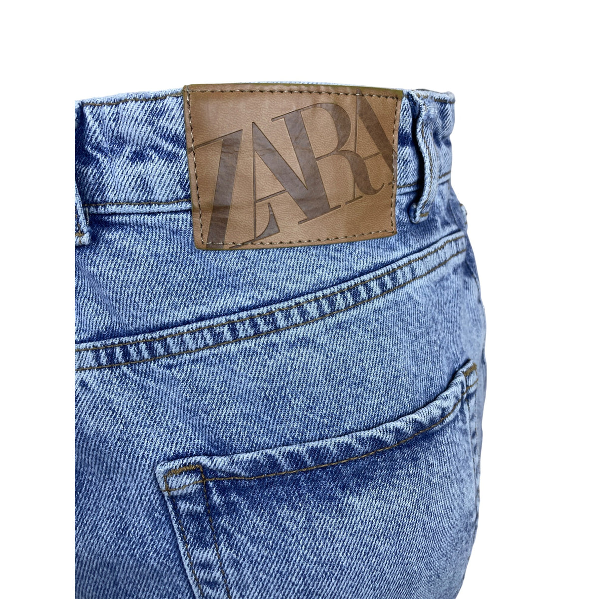 Zara Women's Blue Washed Denim High-Rise Crop Jeans With Frayed Hem Sz 6