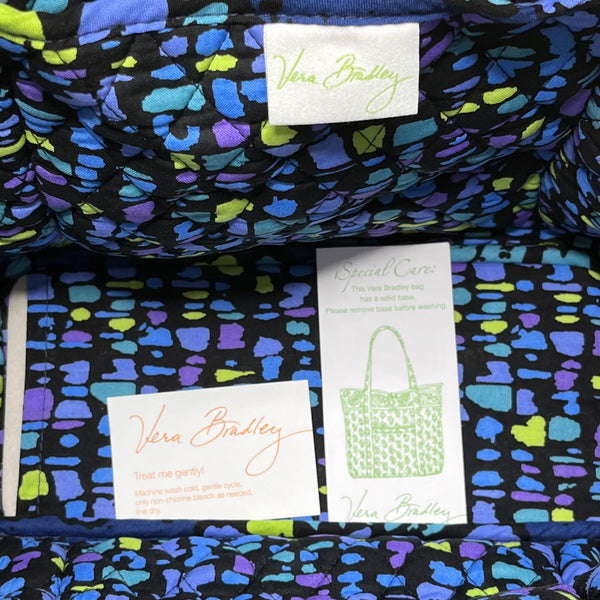Vera Bradley Women’s Indigo Pop Flowers Pattern Campus Tote Bag Size M